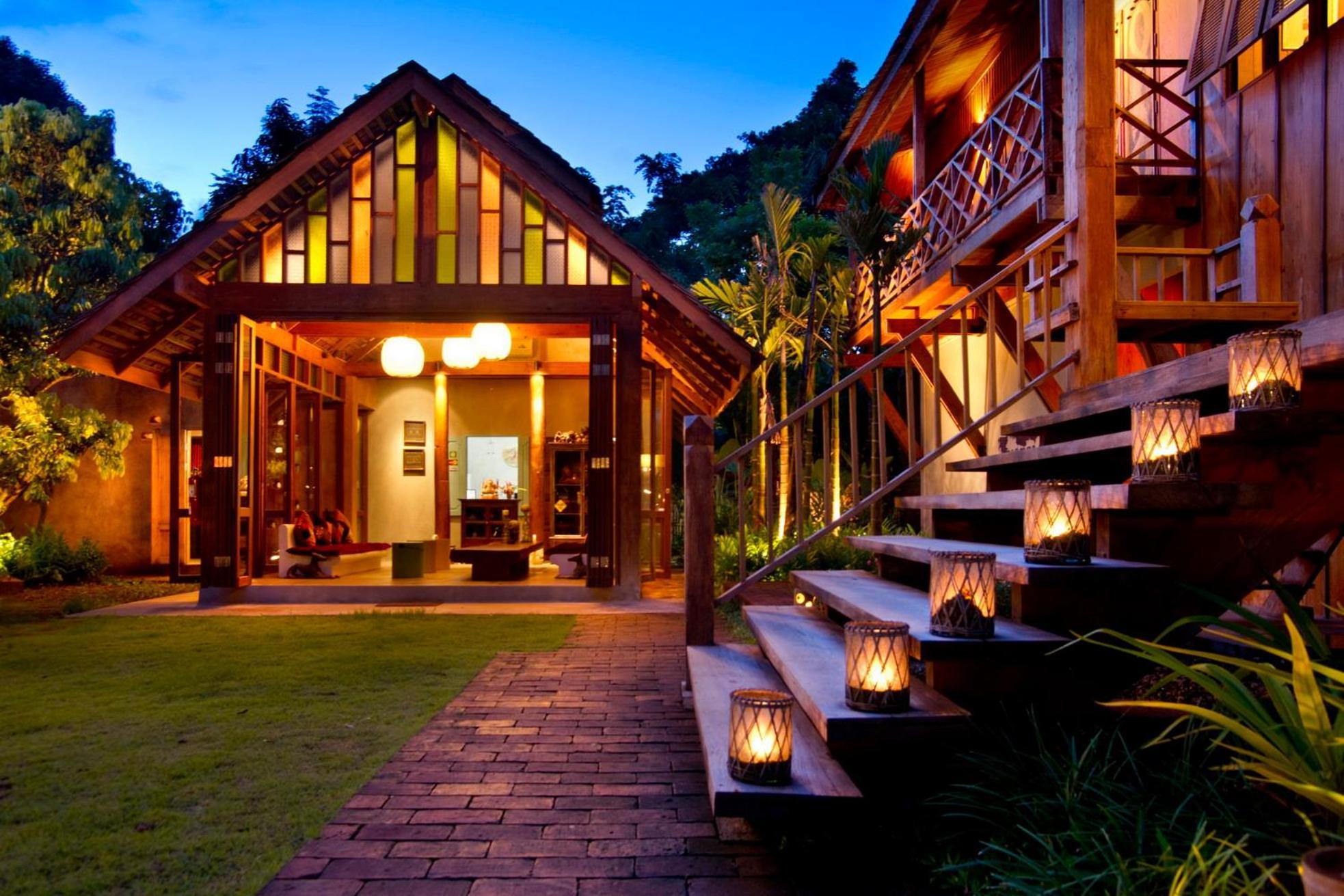 Hotel Des Artists Rose Of Pai Exterior photo